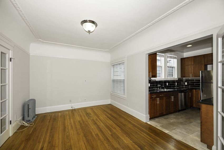 4540 CALIFORNIA Apartments