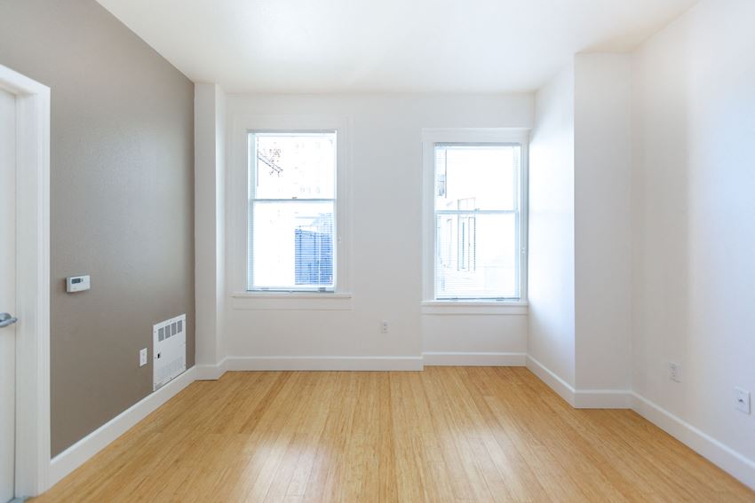 540 Leavenworth Street Studio-2 Beds Apartment for Rent - Photo Gallery 1