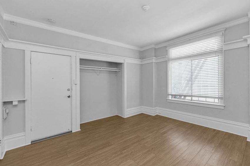 685 Geary Street Studio-2 Beds Apartment for Rent - Photo Gallery 1