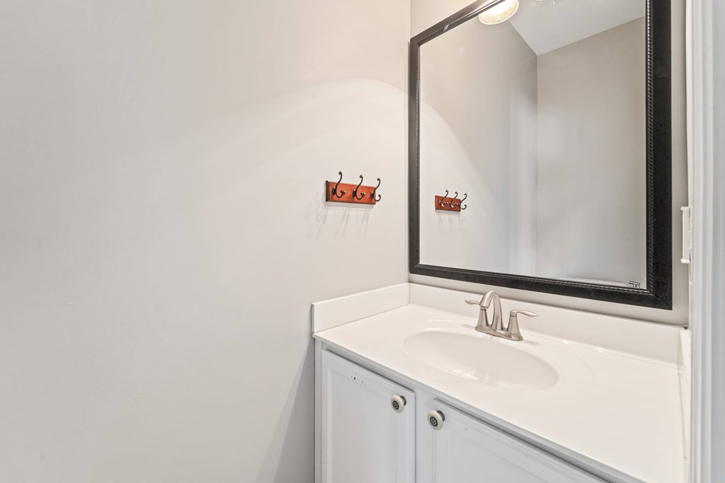 105 Bridgeway Court 3 Beds House for Rent - Photo Gallery 4