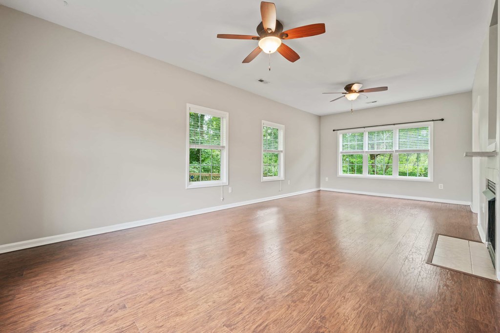 105 Bridgeway Court 3 Beds House for Rent - Photo Gallery 3