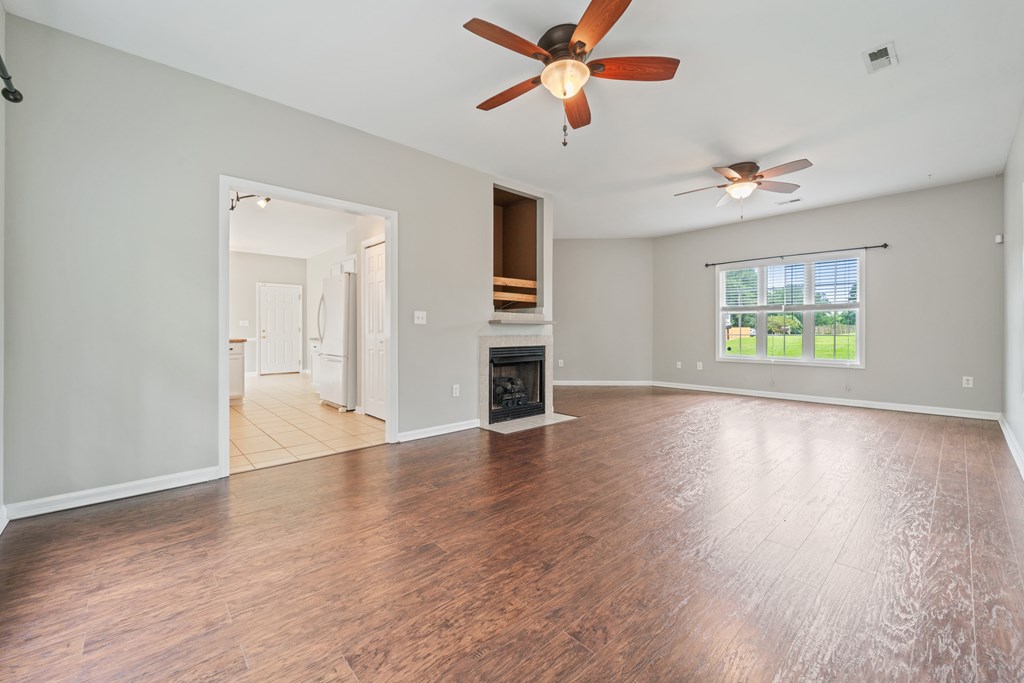 105 Bridgeway Court 3 Beds House for Rent - Photo Gallery 23