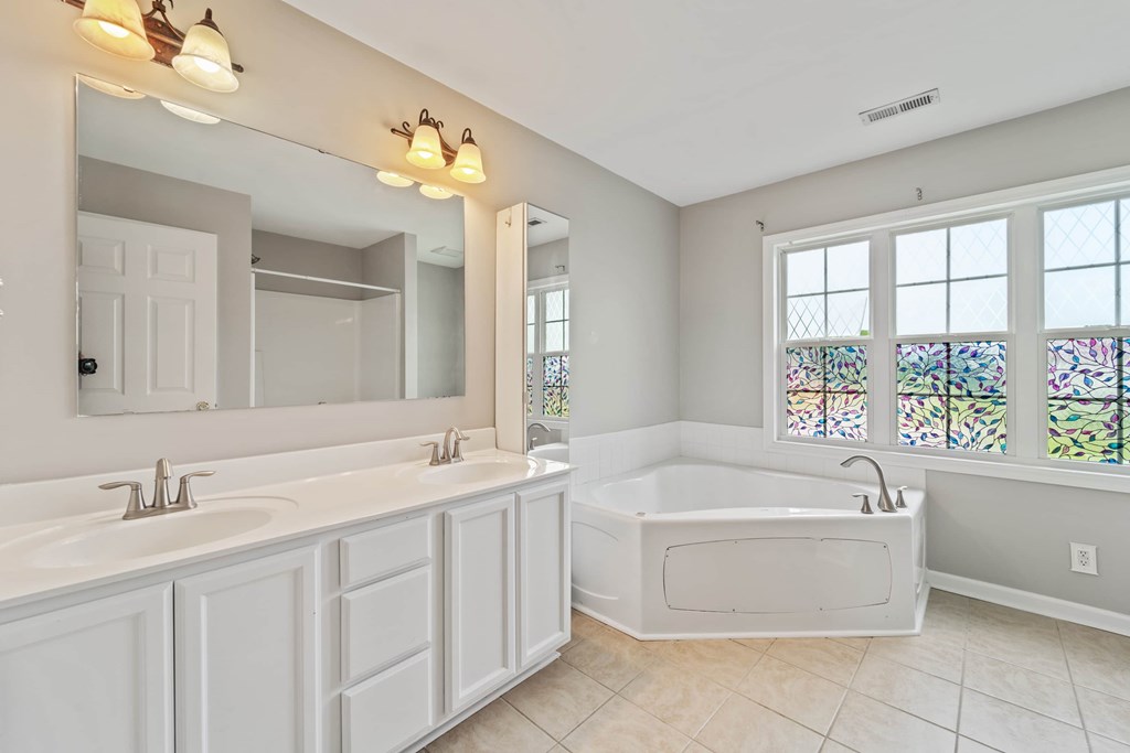 105 Bridgeway Court 3 Beds House for Rent - Photo Gallery 11