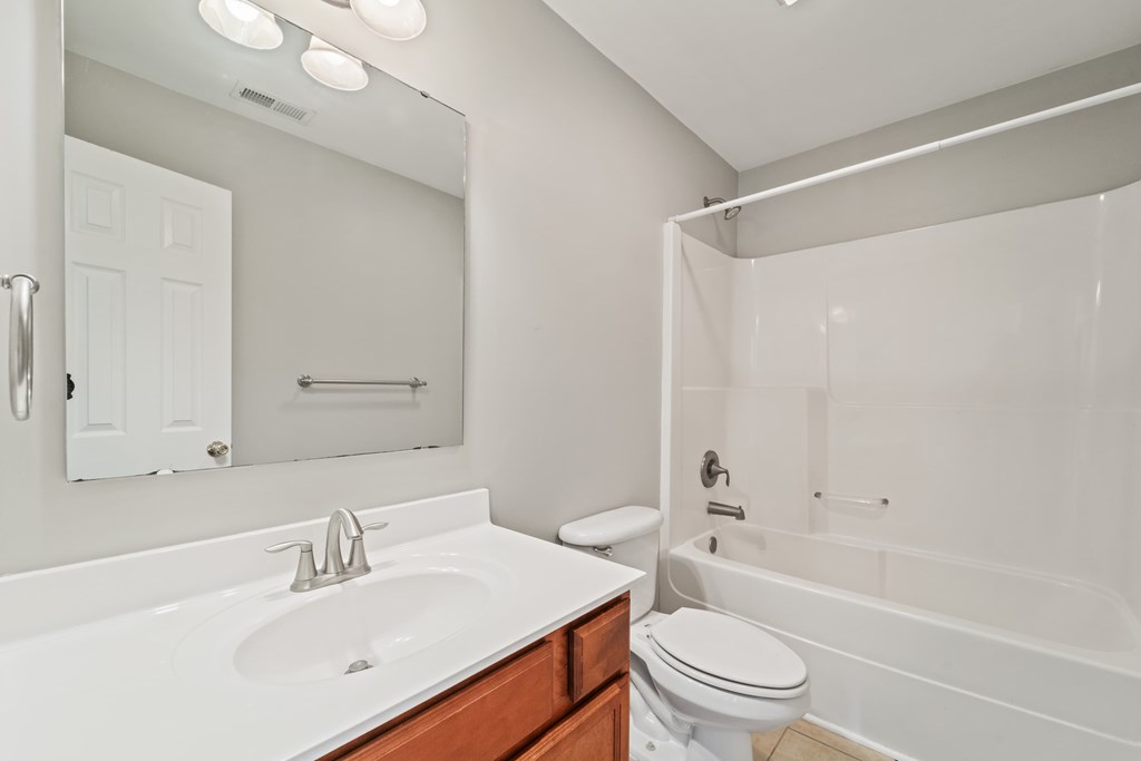 105 Bridgeway Court 3 Beds House for Rent - Photo Gallery 6