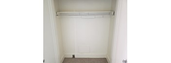 1321-202: Studio, 1 Bathroom