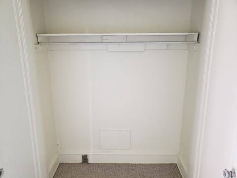 1321 E 1st St Studio-1 Bed Apartment for Rent - Photo Gallery 8