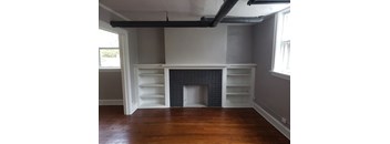 1321-1: 1 Bedroom, 1 Bathroom