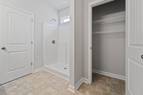 231 Shallowbag Bay Lane 3 Beds Apartment for Rent