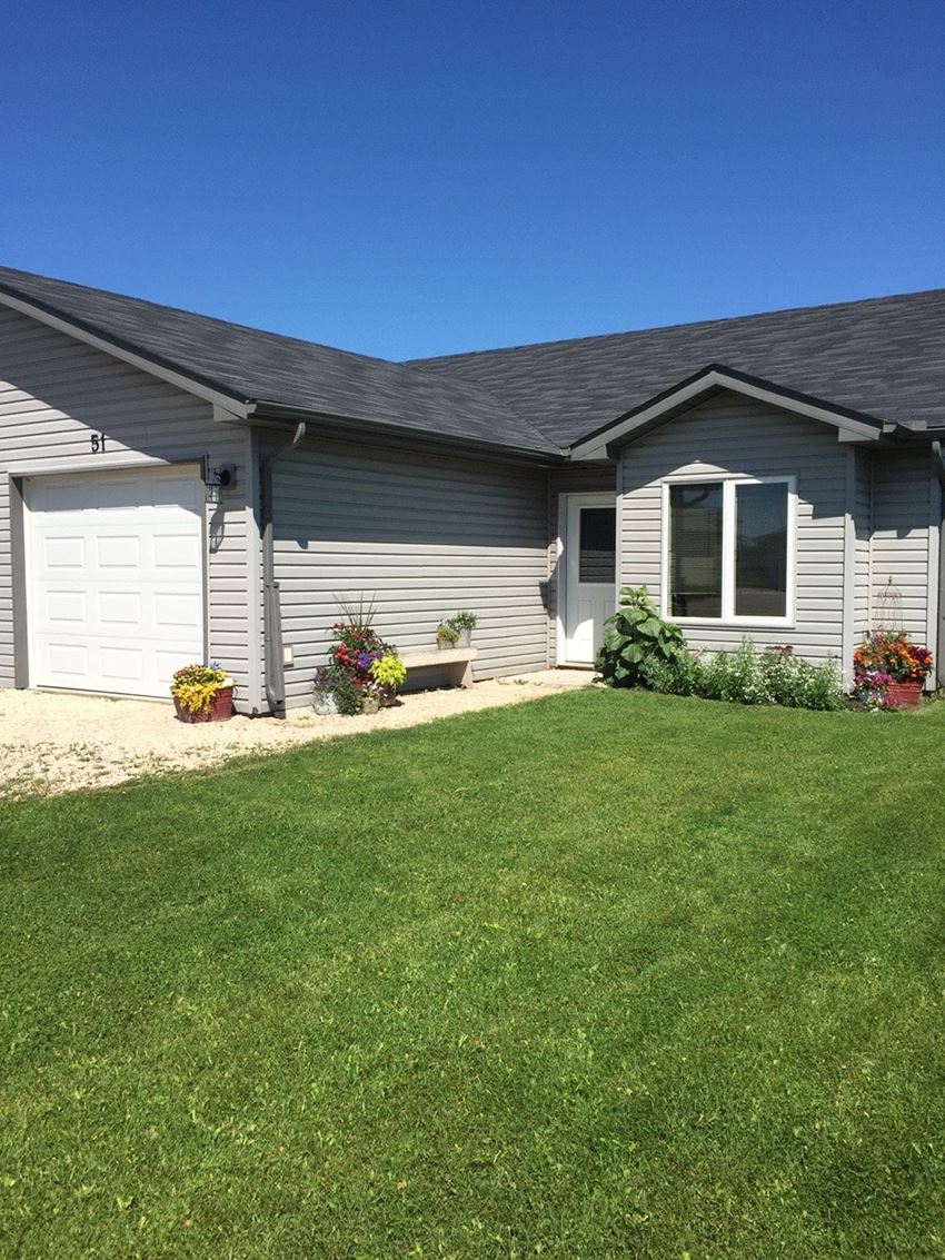 Flower Place Rentals Blumenort, MB RentCafe