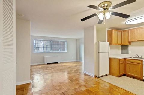 809 W. Broad Street Studio-1 Bed Apartment for Rent