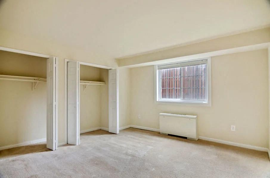 2Bdr Master Bedroom, with Large Closets