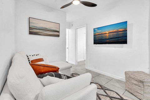 500 Northeast 78th Street Studio-2 Beds Apartment for Rent - Photo Gallery 16