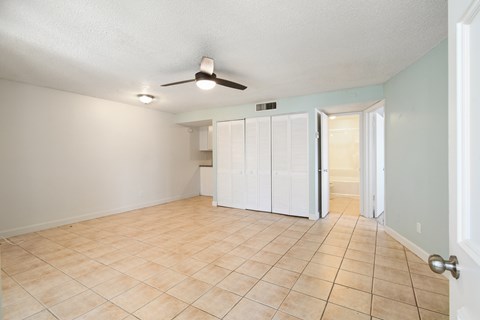 2104 SE Edler STU 1 Apartment for Rent