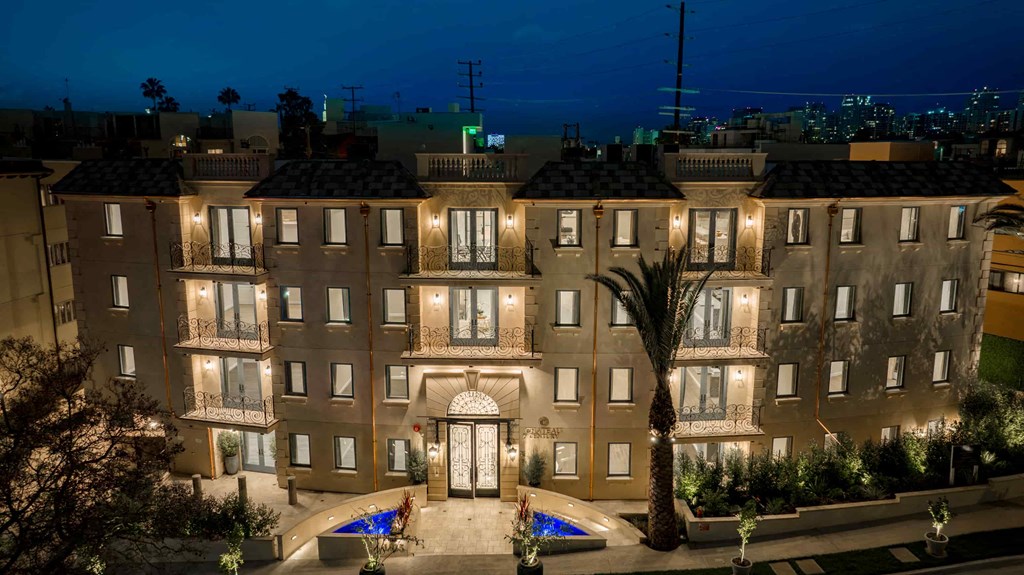 the building in which the hotel is located