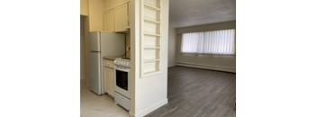 1 Bedroom, 1 Bathroom