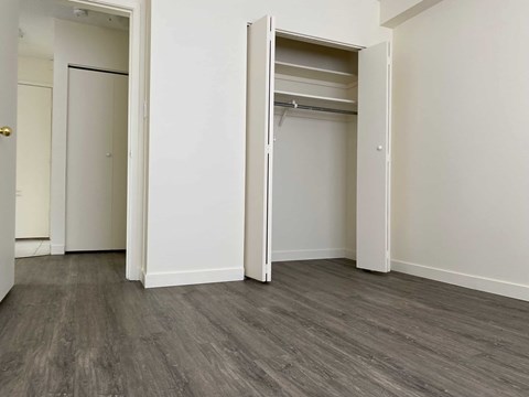 1250 Bute Street Studio-2 Beds Apartment for Rent - Photo Gallery 5