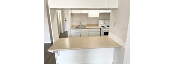 Studio, 1 Bathroom