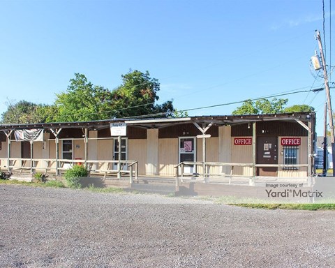 Storage Units for Rent available at 5412 Masonic Drive, Alexandria, LA 71301