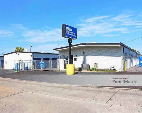 Storage Units for Rent available at 2215 Common Street, Lake Charles, LA 70601