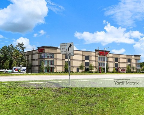 Storage Units for Rent available at 14545 East Colonial Drive, Orlando, FL 32826