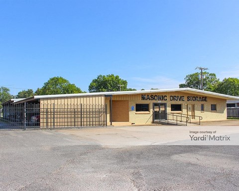 Storage Units for Rent available at 5123 Masonic Drive, Alexandria, LA 71301