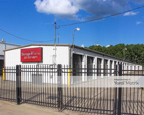 Storage Units for Rent available at 2102 Sartor Street, Leesville, LA 71446