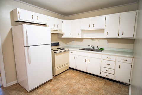 1701 Hutchinson Ave 1-2 Beds Apartment for Rent