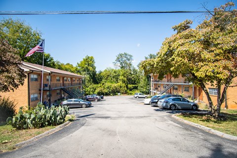 1701 Hutchinson Ave 1-2 Beds Apartment for Rent