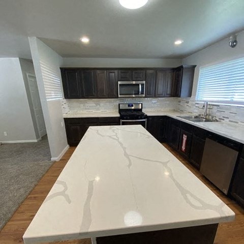 North Republic Apartments 1-3 Beds Apartment for Rent - Photo Gallery 7