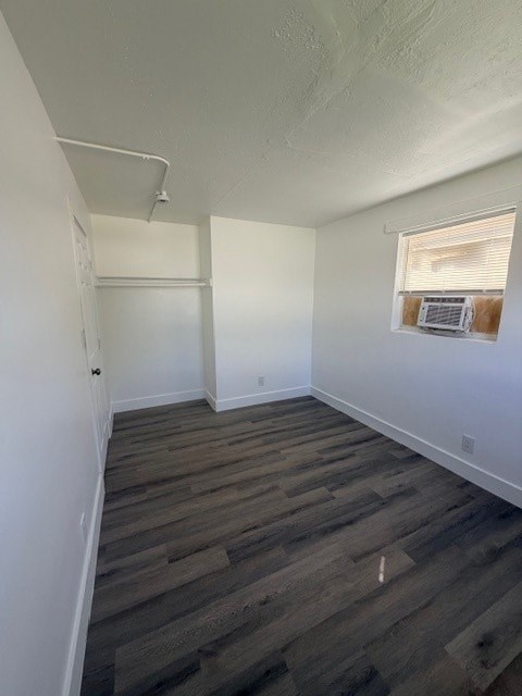 3033 2Nd Street 2 Beds Apartment for Rent