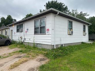 910 W 23Rd St 2 Beds Apartment for Rent