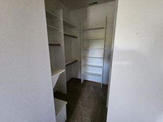 397 NW Douglas St                   (1139)