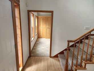 397 NW Douglas St                   (1139)