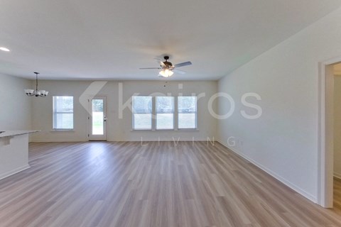 100 Foggy Ln 3 Beds Apartment for Rent