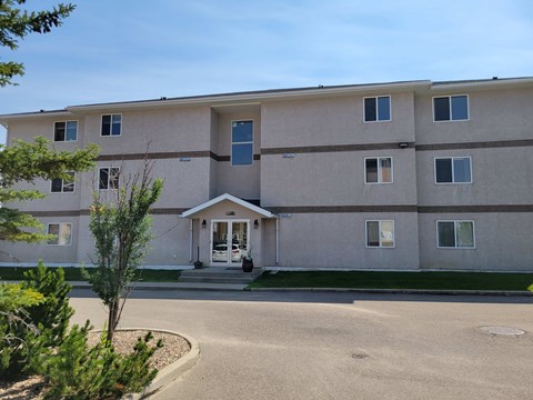 Unit 2101, 901 16 Street 2 Beds Apartment for Rent