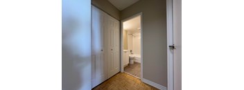 2 Bed, 1 Bath (upgraded)