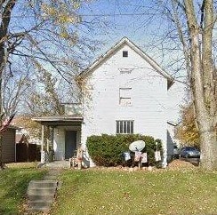 707 E Elm 2 Beds Apartment for Rent