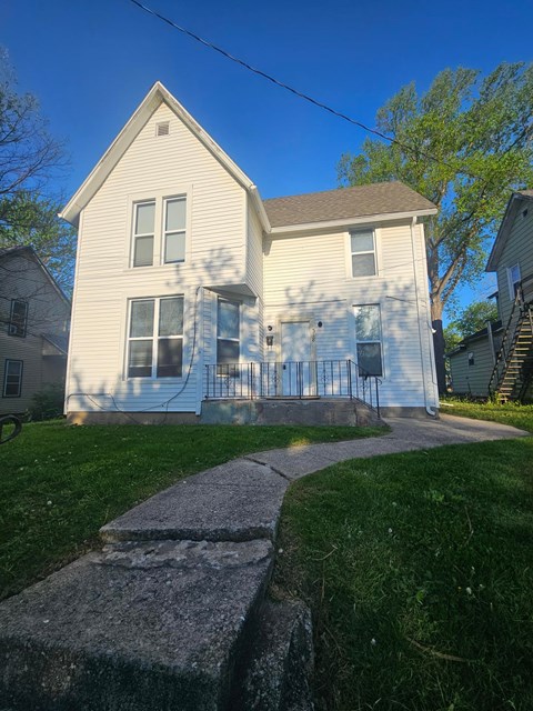 318 Harrison 4 Beds Apartment for Rent