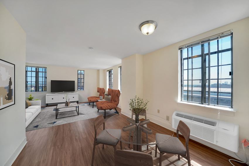 117 N. 15th Street Studio-3 Beds Apartment for Rent - Photo Gallery 1
