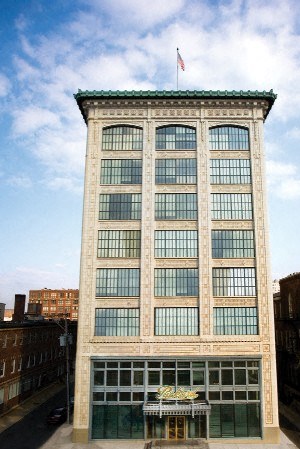 The Packard Motor Car Building Apartments 317 N Broad Street Formerly An Assembly Plan For Packard Motors Philadelphia Photo Gallery 1