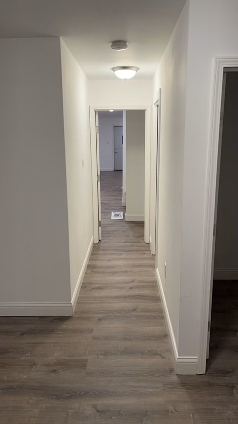 7610 Vermont Avenue 3 Beds Apartment for Rent