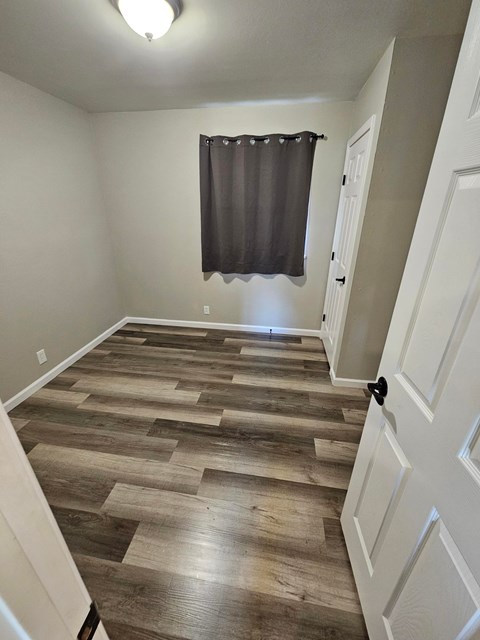 10306 Lilac Avenue 3 Beds Apartment for Rent
