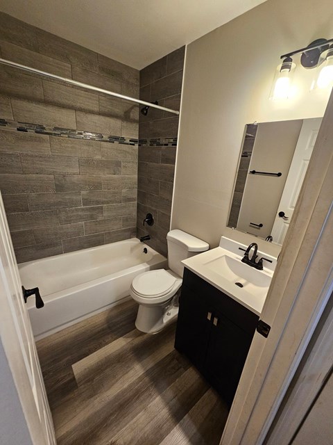10306 Lilac Avenue 3 Beds Apartment for Rent