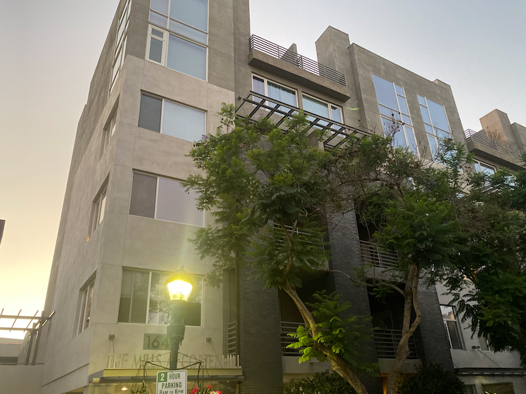 the building in which the apartment is located