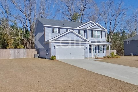 140 Western Red Cedar Dr 4 Beds Apartment for Rent