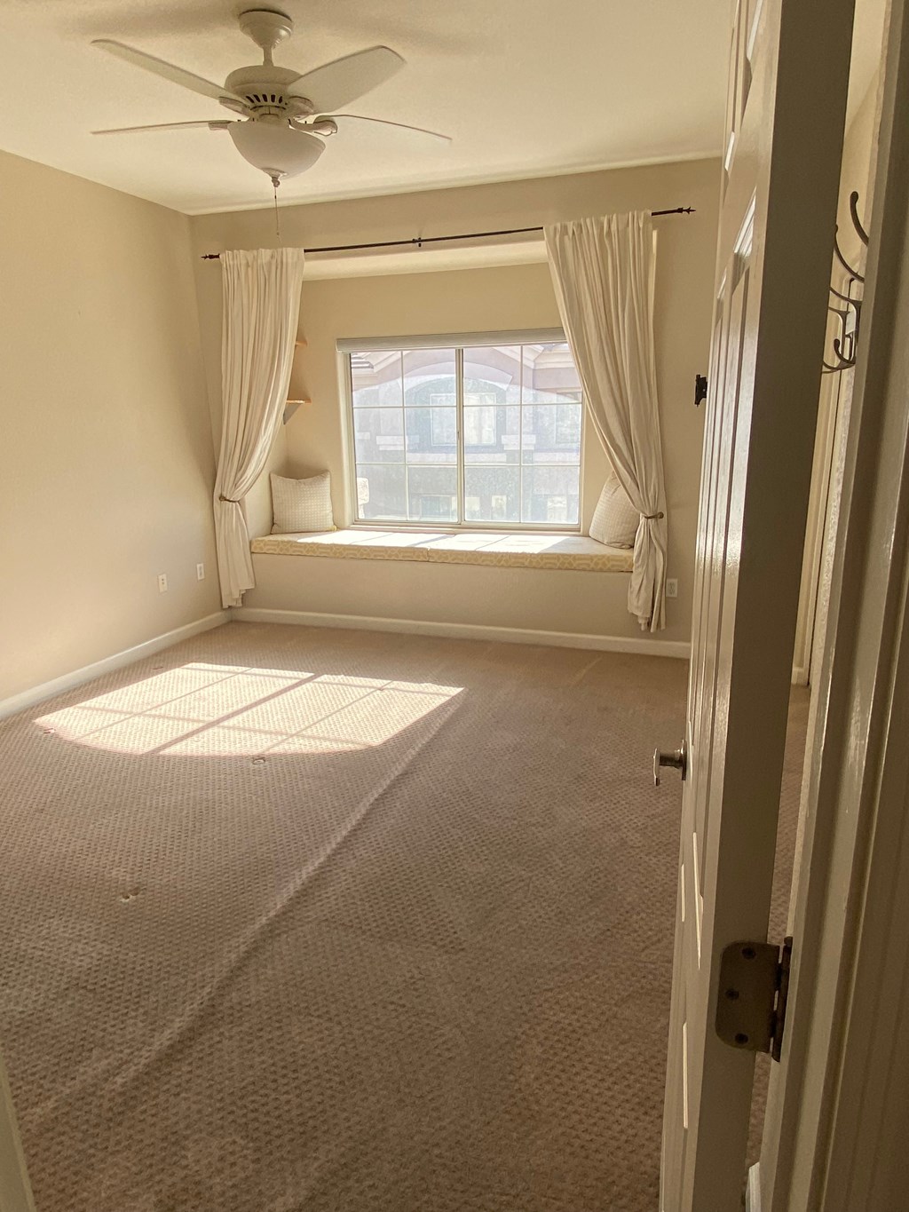 4455 E Paradise VIllage Pkwy. S. #1091