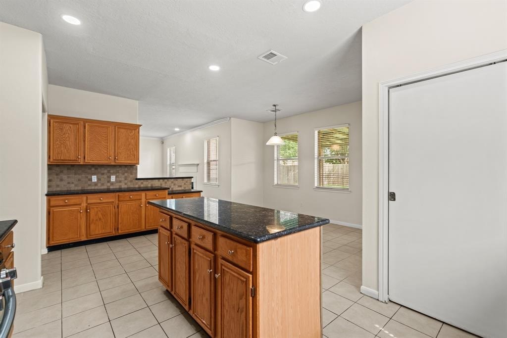 15810 Mission View Court 4 Beds House for Rent - Photo Gallery 22