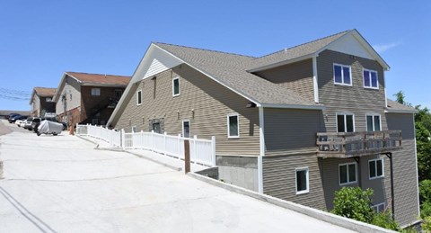 811 Alpine Street 1-3 Beds Apartment for Rent