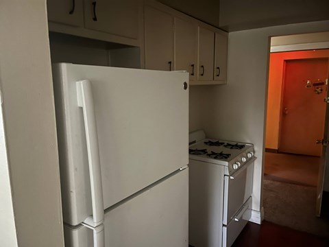 216 Center Road 1-2 Beds Apartment for Rent - Photo Gallery 4