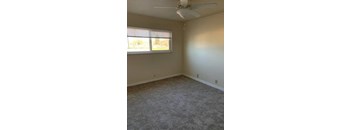 2 Bedrooms, 1 Bathroom